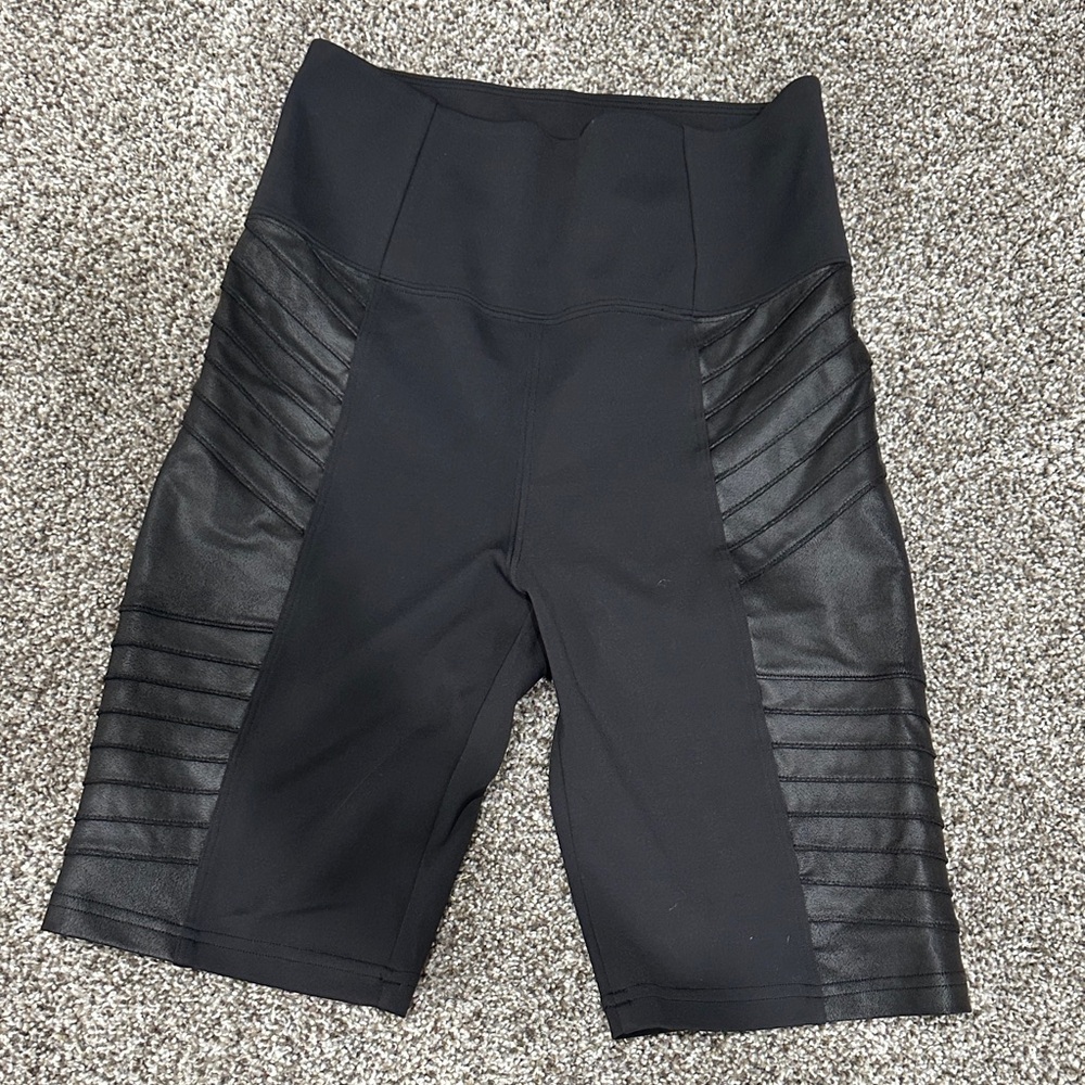 Athleta Black Women's Bike Shorts